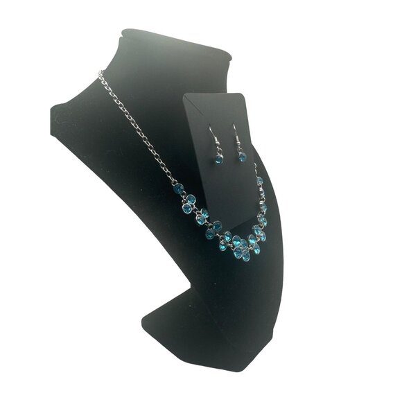 Blue Crystal Necklace and Earring Set for Women Silver Tone Chain - Picture 2 of 4